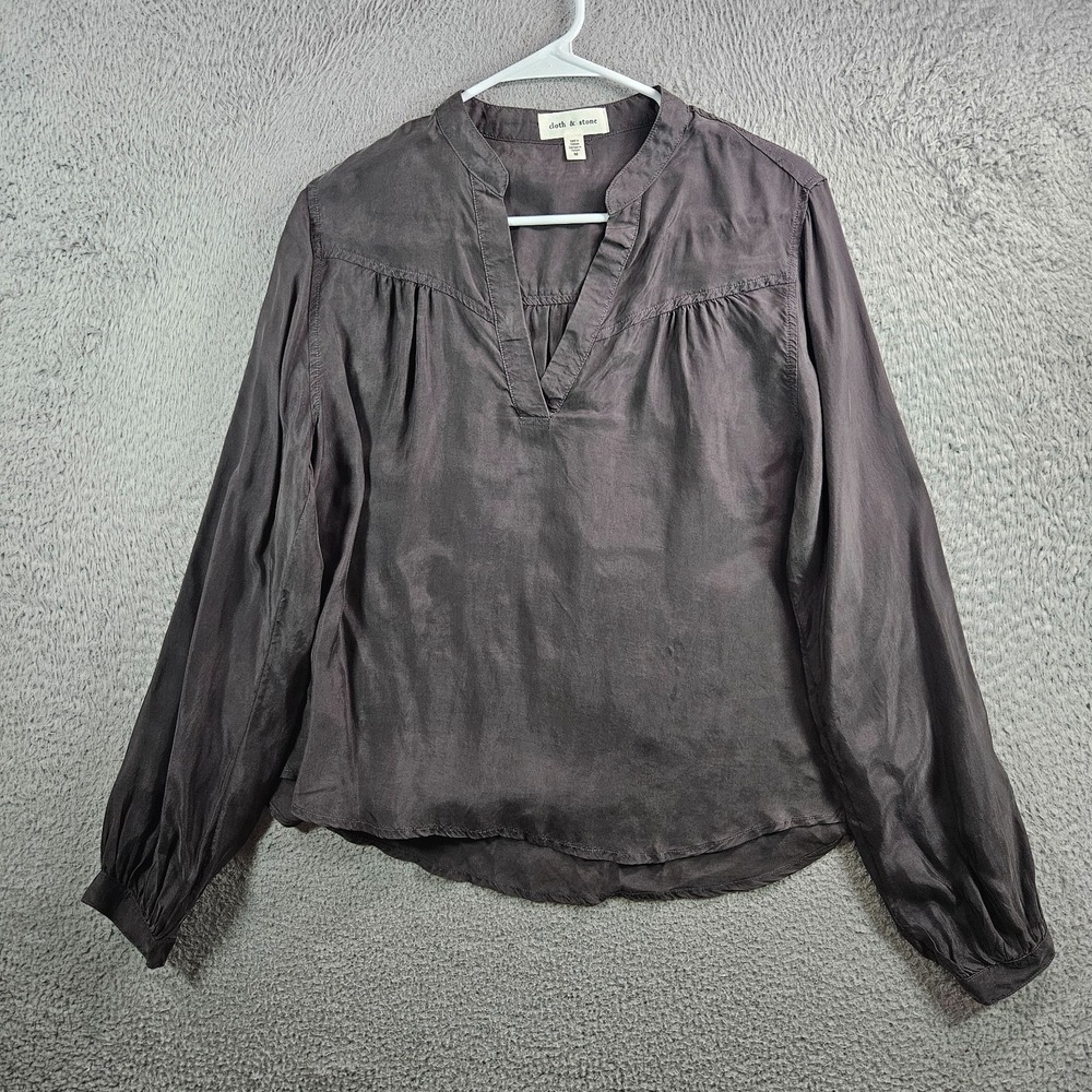 Cloth & Stone Top Blouse Women Medium Pullover Long Sleeve Shiny Gray